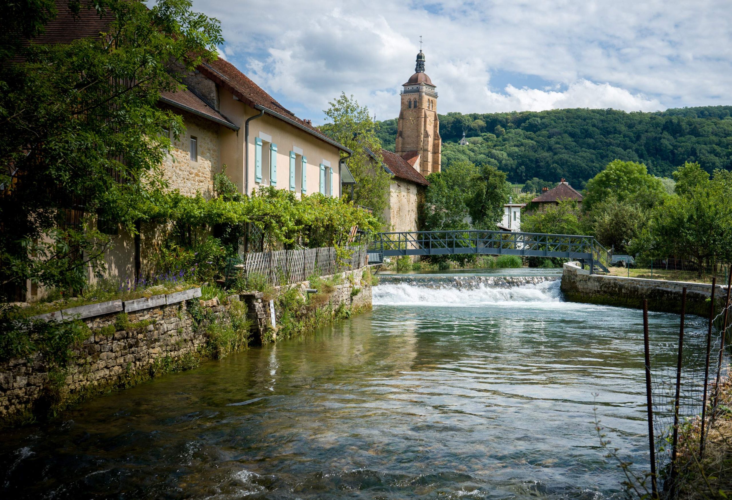 Arbois is located in the Jura department in the Bourgogne Franche-Comté region of eastern France.