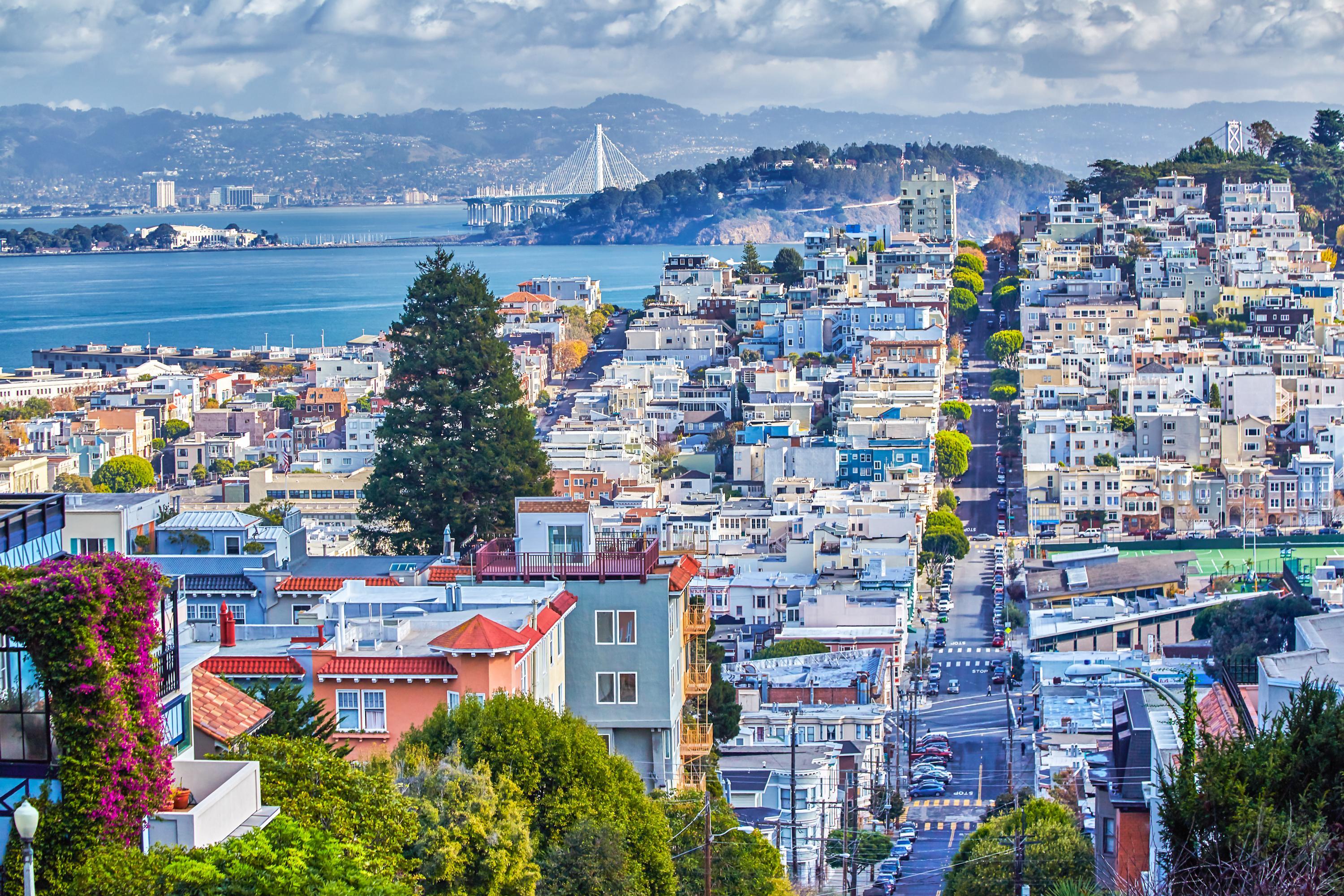 Location de van San Francisco Mini vans et vans passagers d s 18