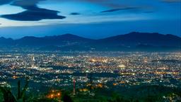 Vol Bandung : Trouvez un billet d’avion pas cher pour Bandung