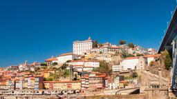 Trouvez des vols vers Porto en Première classe