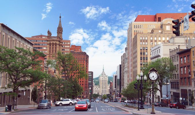 Séjours à Albany dès 906 € - Recherchez un vol+hôtel sur KAYAK