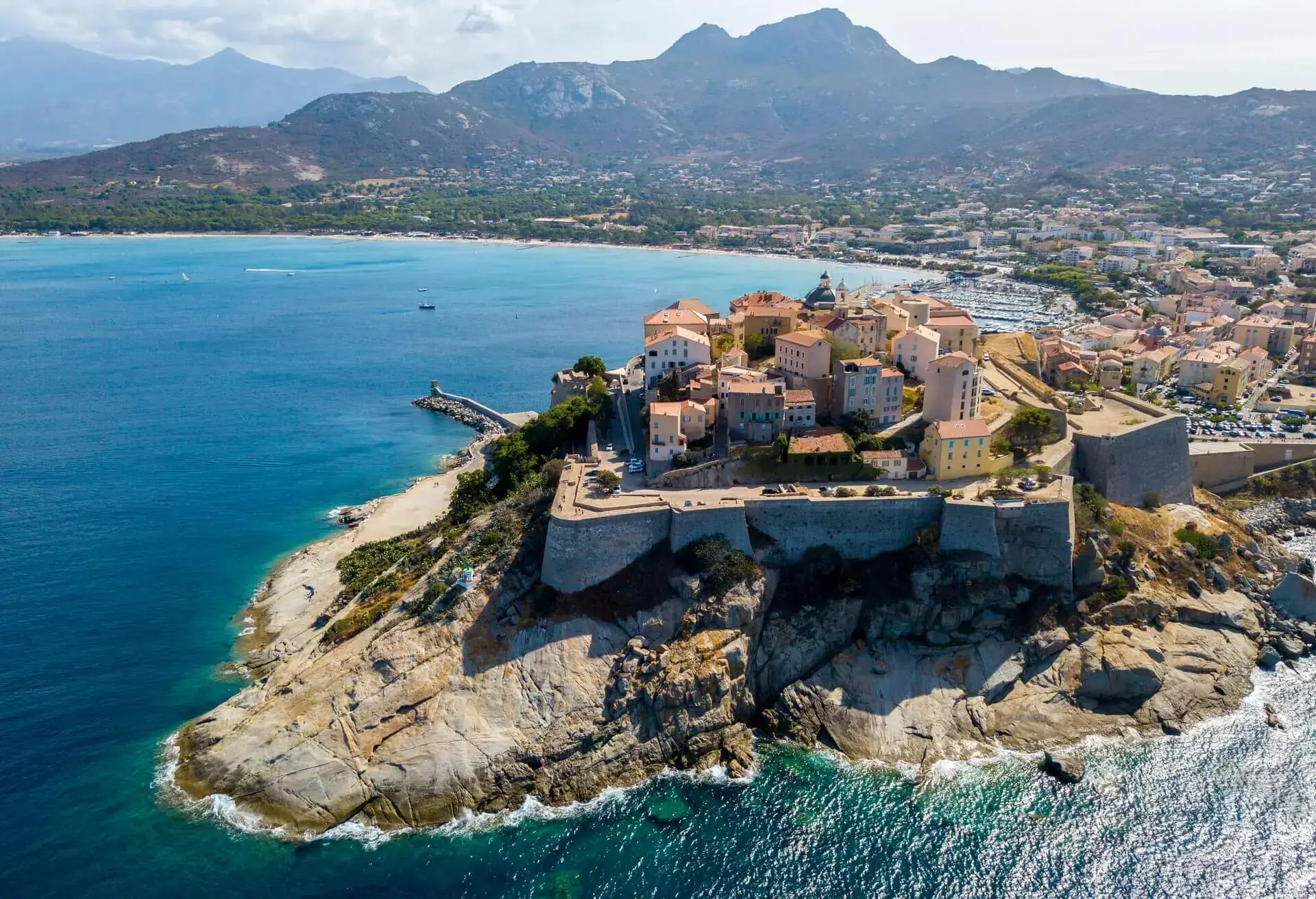 dest_france_corsica_calvi_gettyimages-874522516_universal_within-usage-period_82859