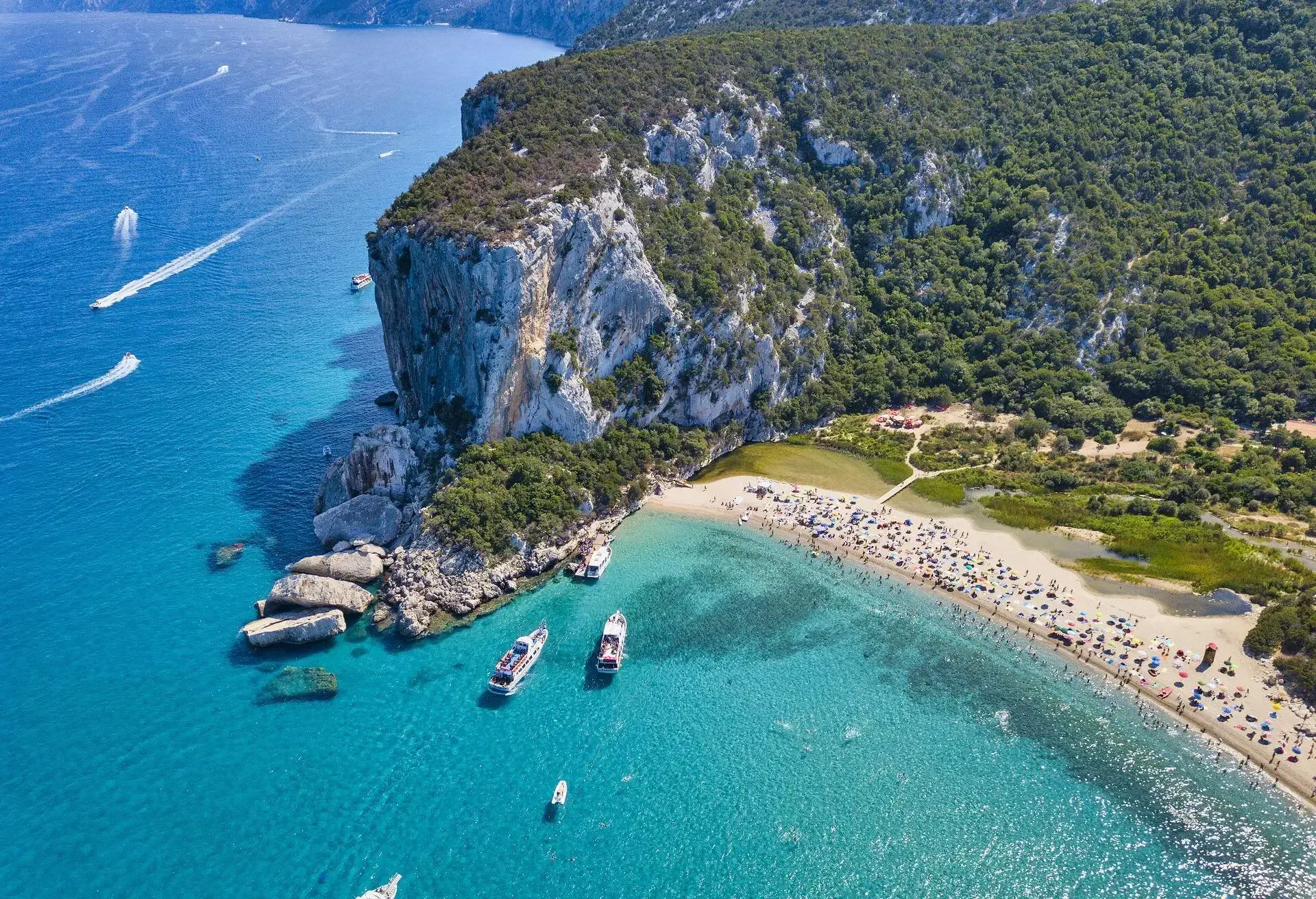 dest_italy_sardinia_cala-gonone_cala-luna-beach_gettyimages-1189201859_universal_within-usage-period_65167.jpg