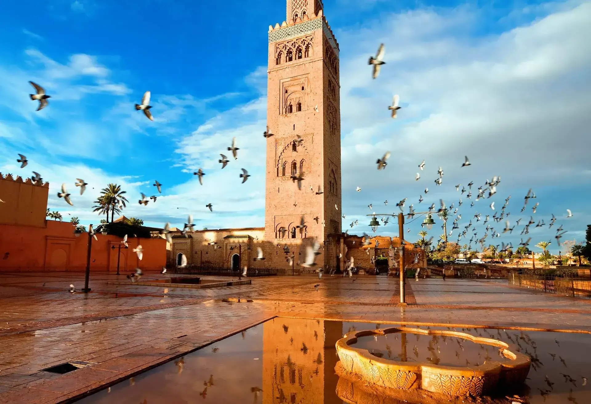 DEST_MOROCCO_MARRAKESH_MOSQUE_GettyImages-508212800.jpg