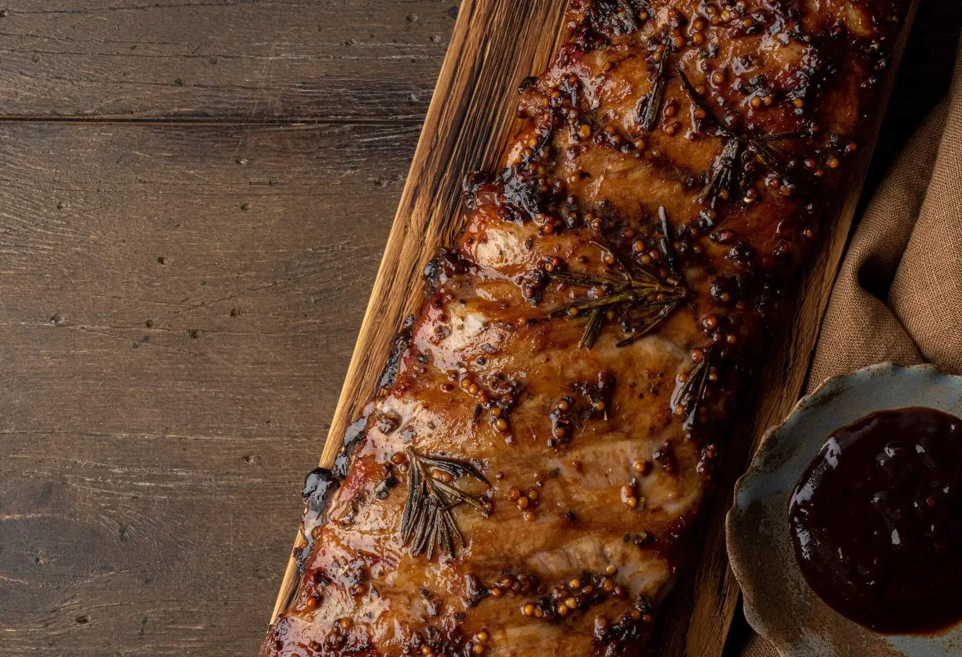 THEME_FOOD_BARBEQUE_SPARERIBS_GettyImages-1365808866.jpg