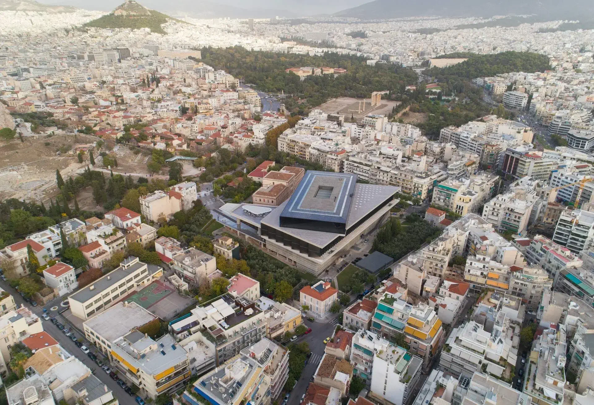 DEST_GREECE_ATHENS_ACROPOLIS_MUSEUM_GettyImages-887910130