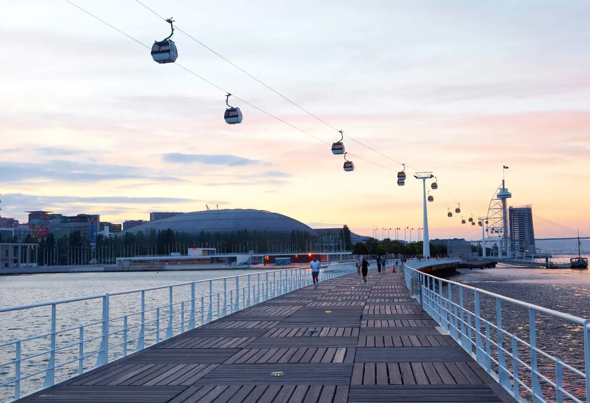 DEST_PORTUGAL_LISBON_Parque-das-Nacoes_Passeio-das-Tagides_GettyImages-103220555