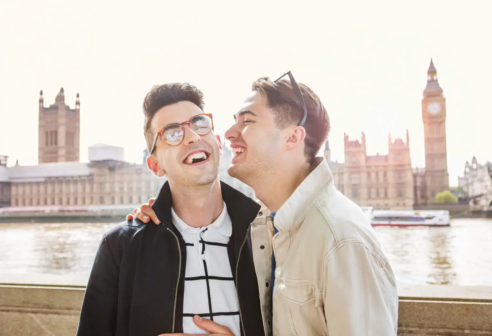 DEST_UK_LONDON_THEME_LGBTQ_GAY_COUPLE_GettyImages-559480187