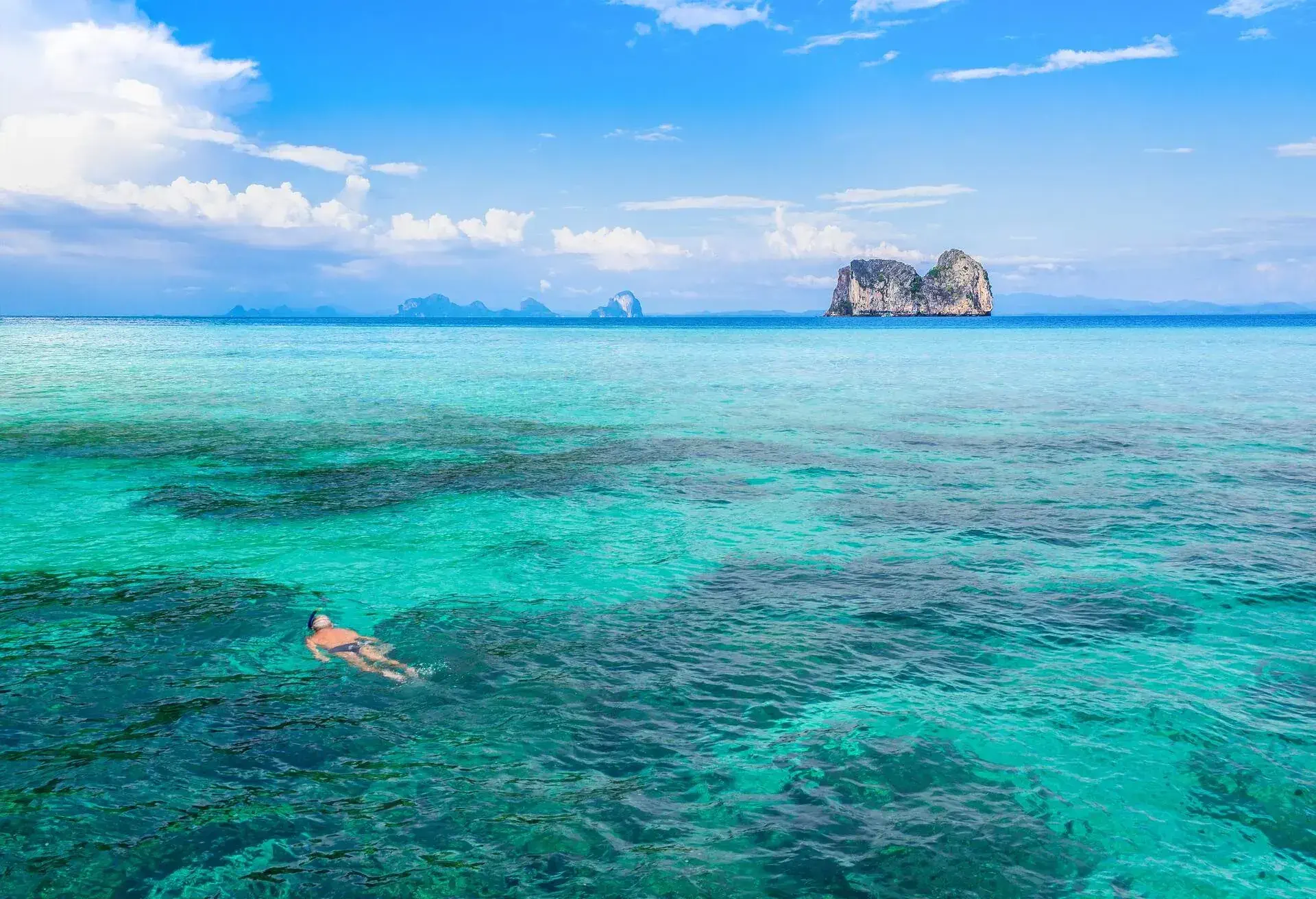DEST_THAILAND_KOH NGAI-shutterstock-premier_611734247