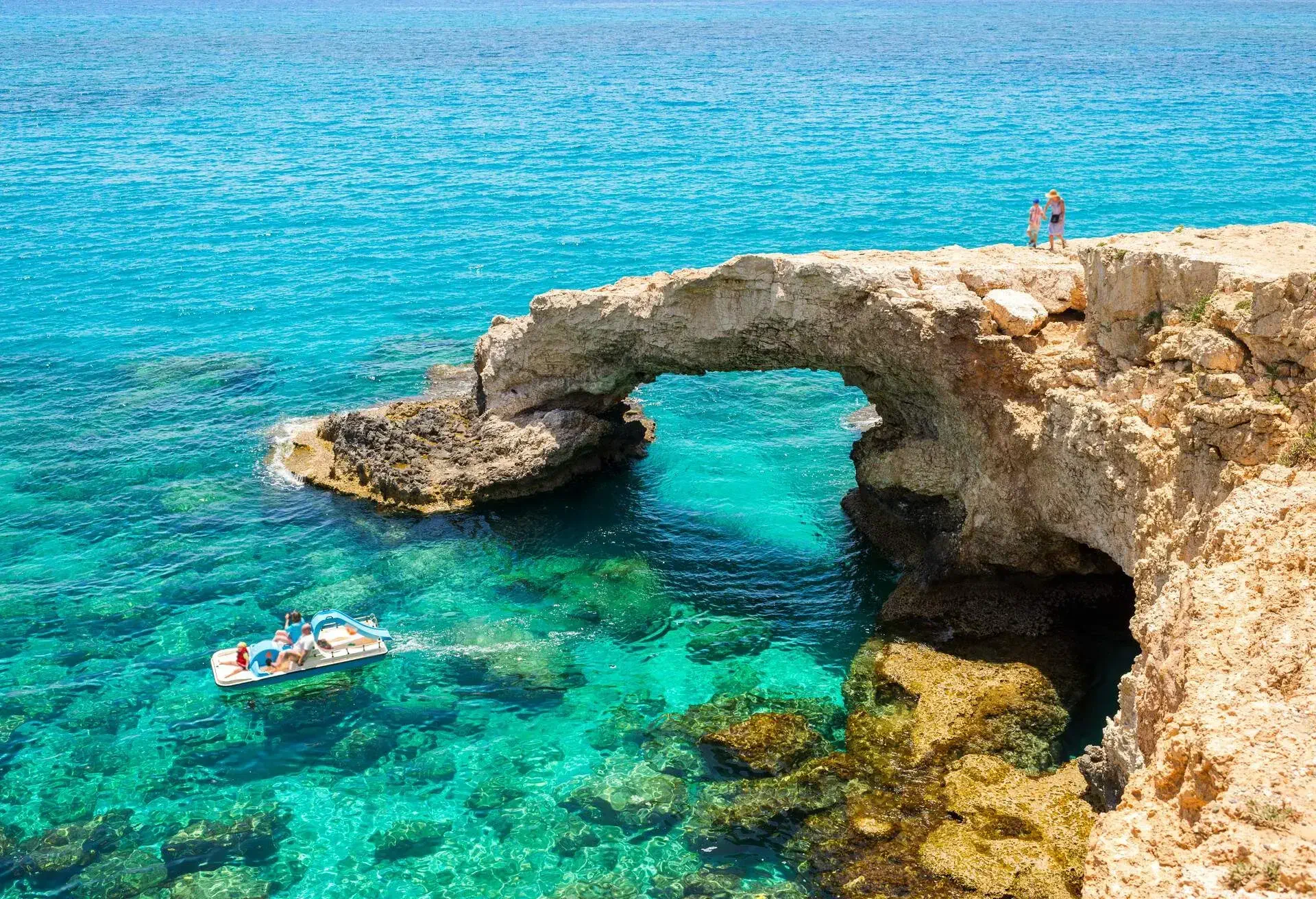 DEST_CYPRUS_LARNACA_shutterstock
