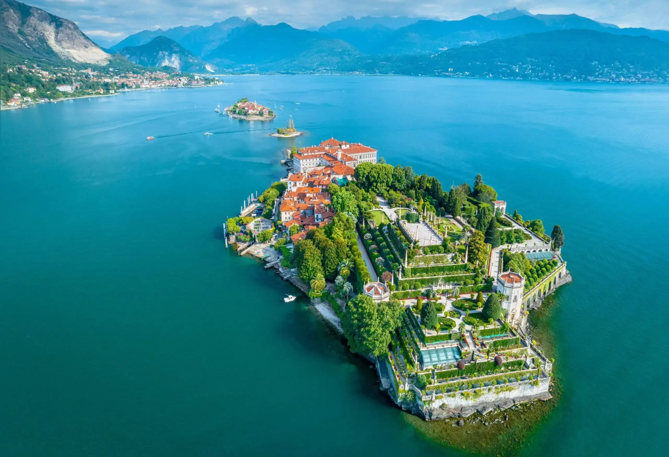 Aerial view of the Baroque style gardens of Palazzo Borromeo (Borromeo Palace) on Isola Bella (lit. 'beautiful island'), one of the Borromean Islands in Lake Maggiore, in Verbano-Cusio-Ossola province, Piedmont region, northwestern Italy.
