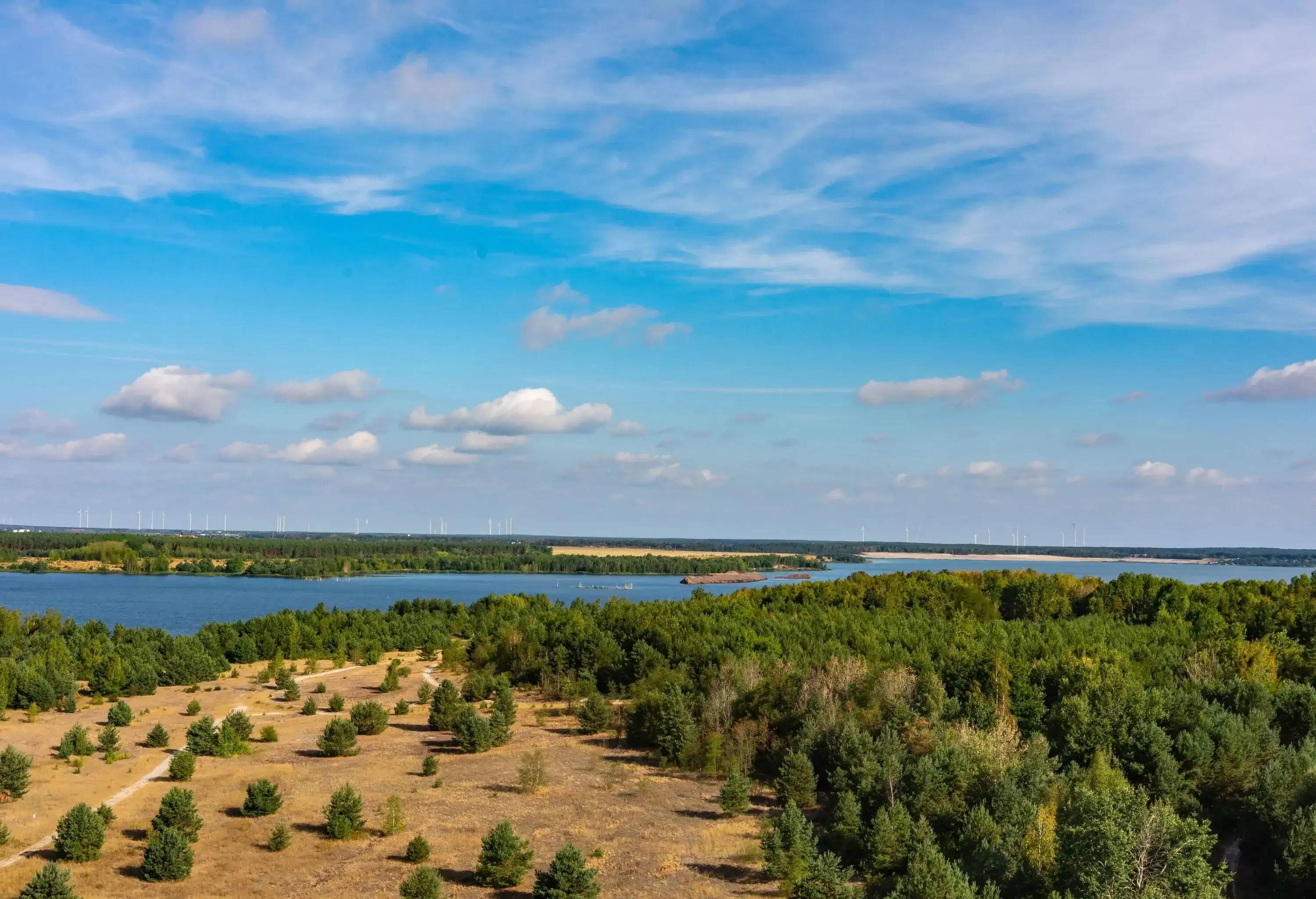 an artificial lake area of the former lignite mining area of Lusatia that connects several lakes through canals.