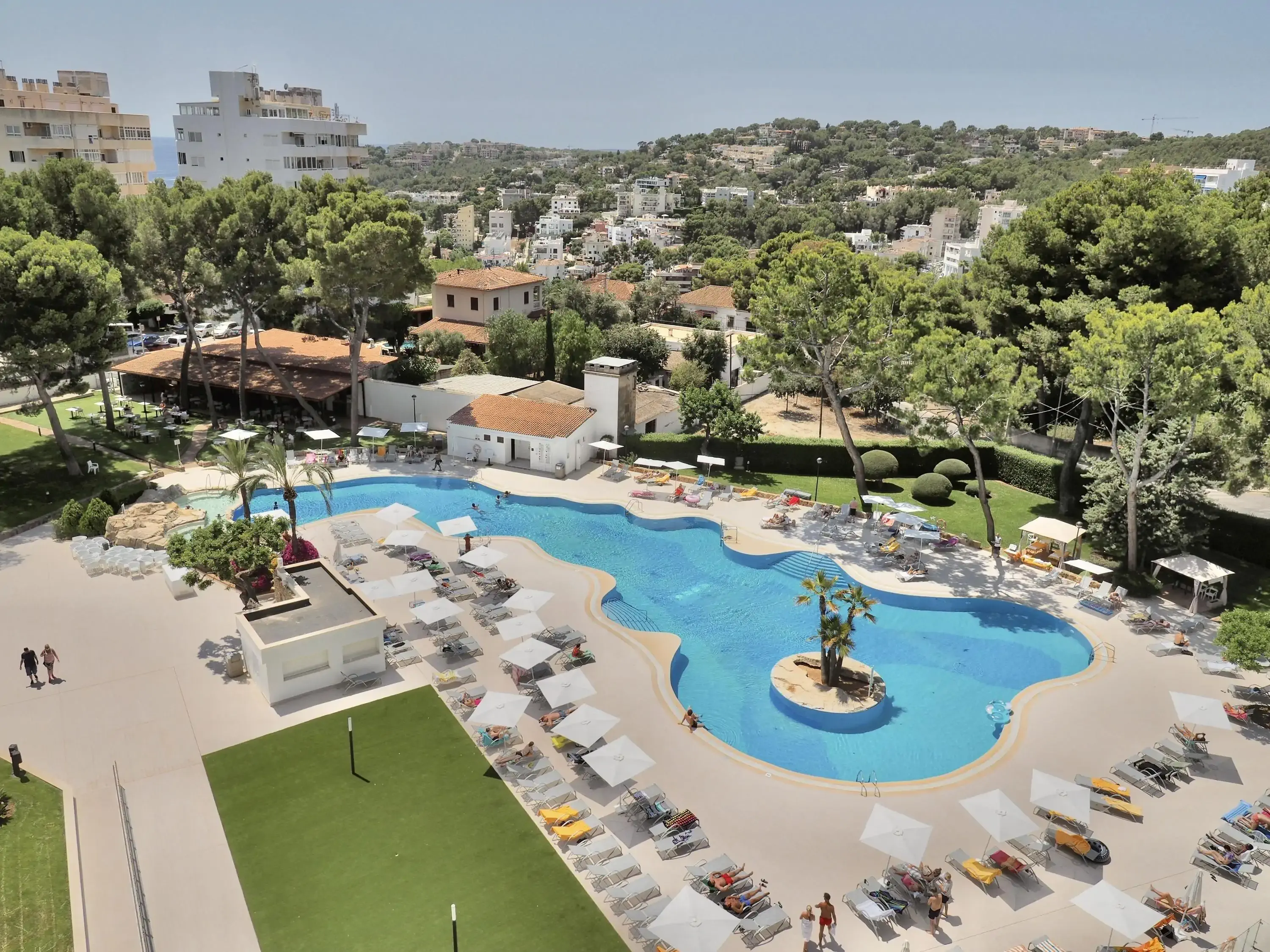 bq-belvedere-hotel-leonardo-180508-143835309-201658