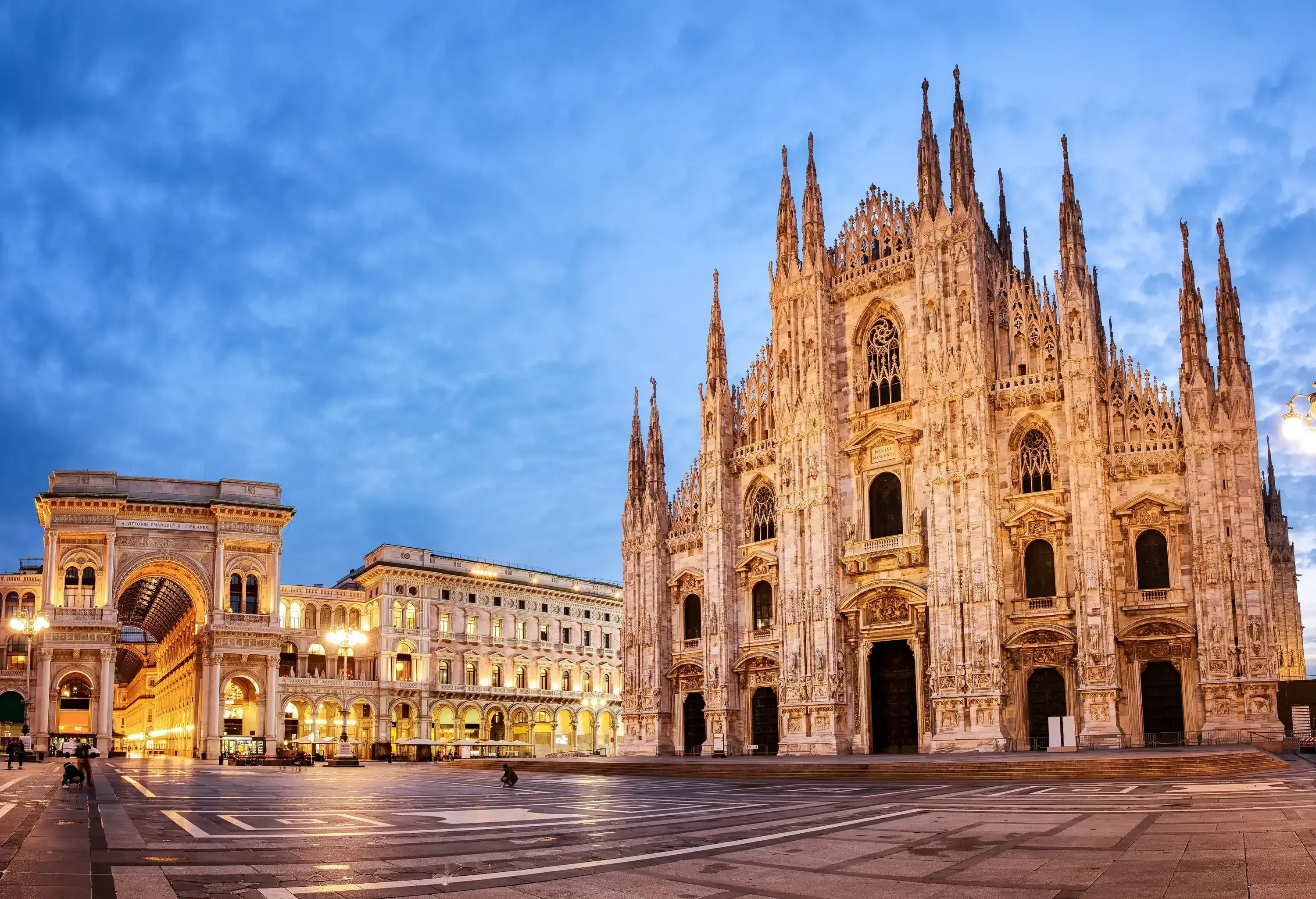 A square dominated by the stunning illuminated Milan Cathedral lies in the city centre.