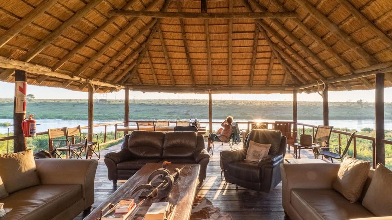 Crocodile Bridge Safari Lodge