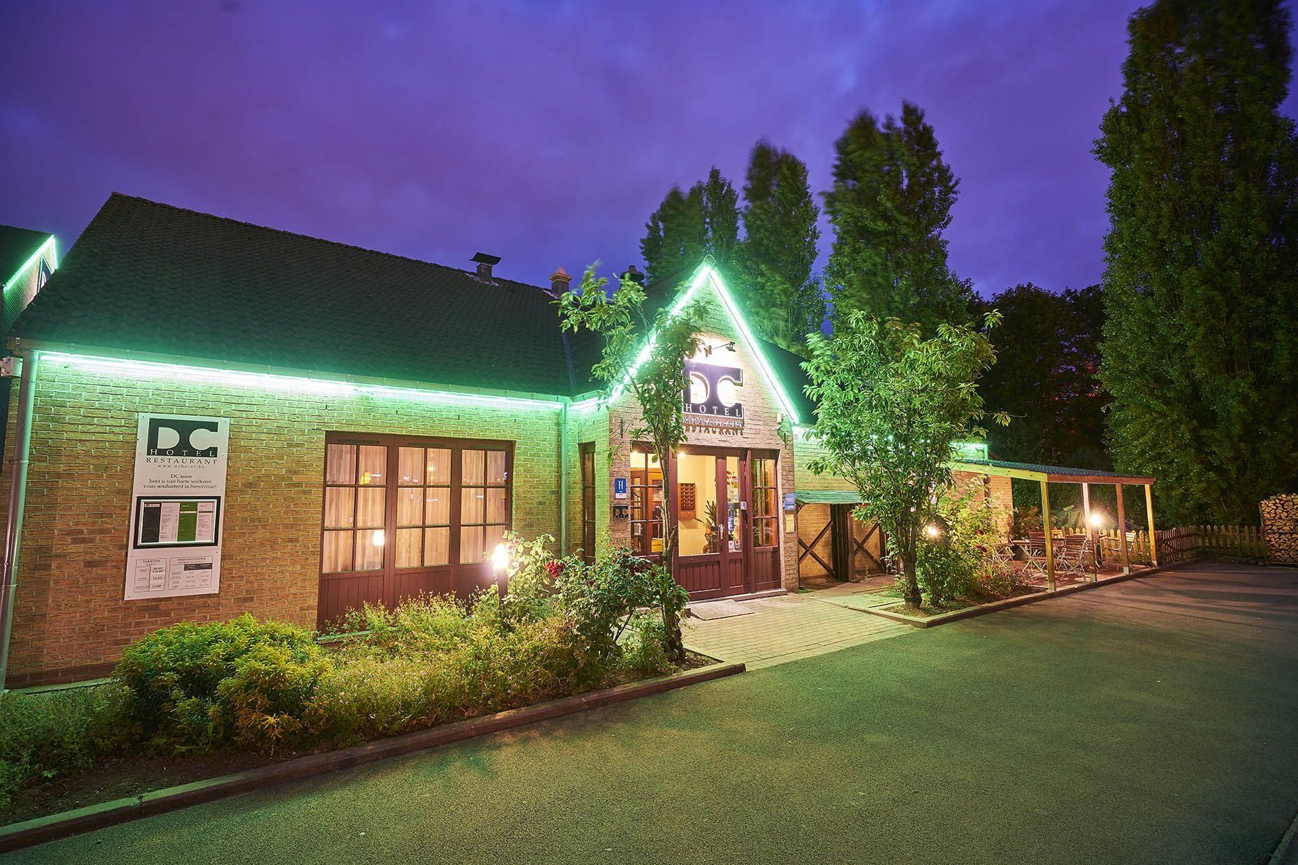 DC Hotel & Restaurant Brussels South