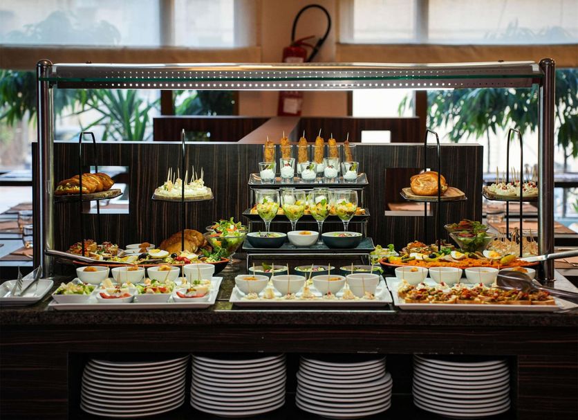 Buffet Photo
