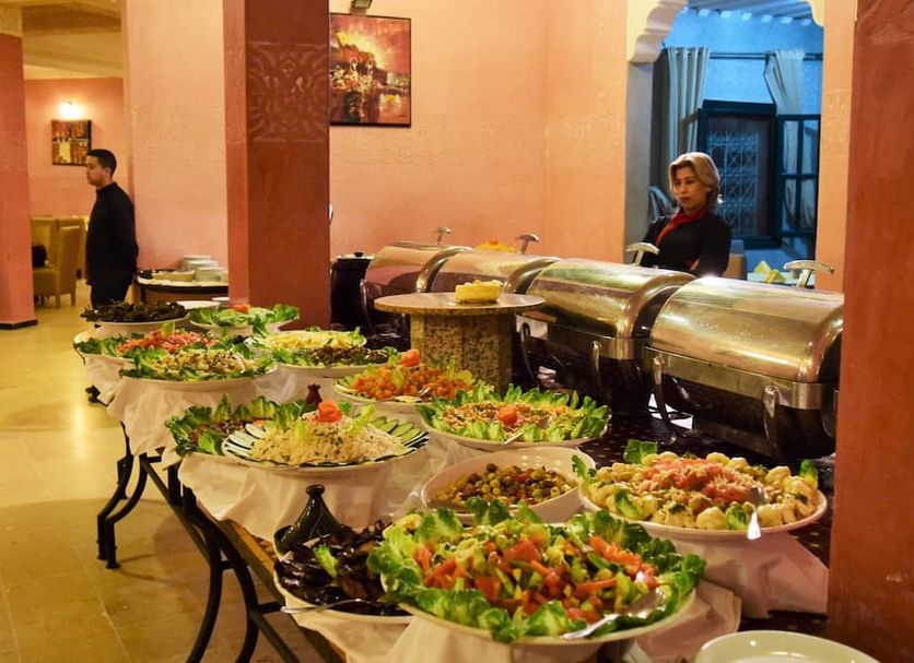 Buffet Photo