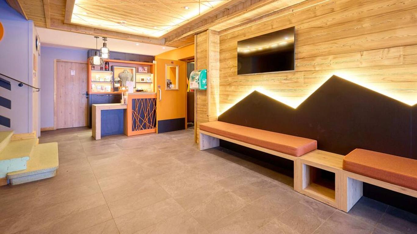 Hotel Base Camp Lodge - Les 2 Alpes