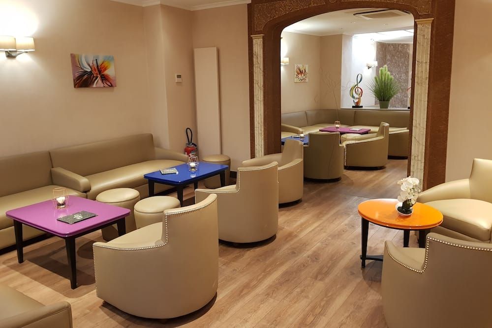Salon