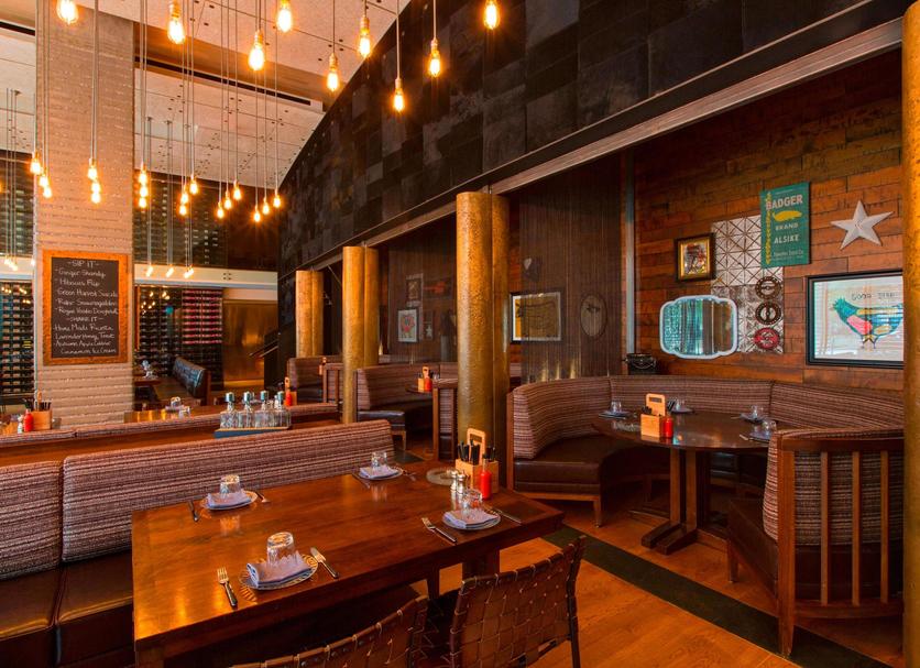 Restaurant Photo