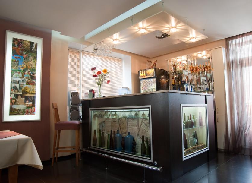 Bar Photo