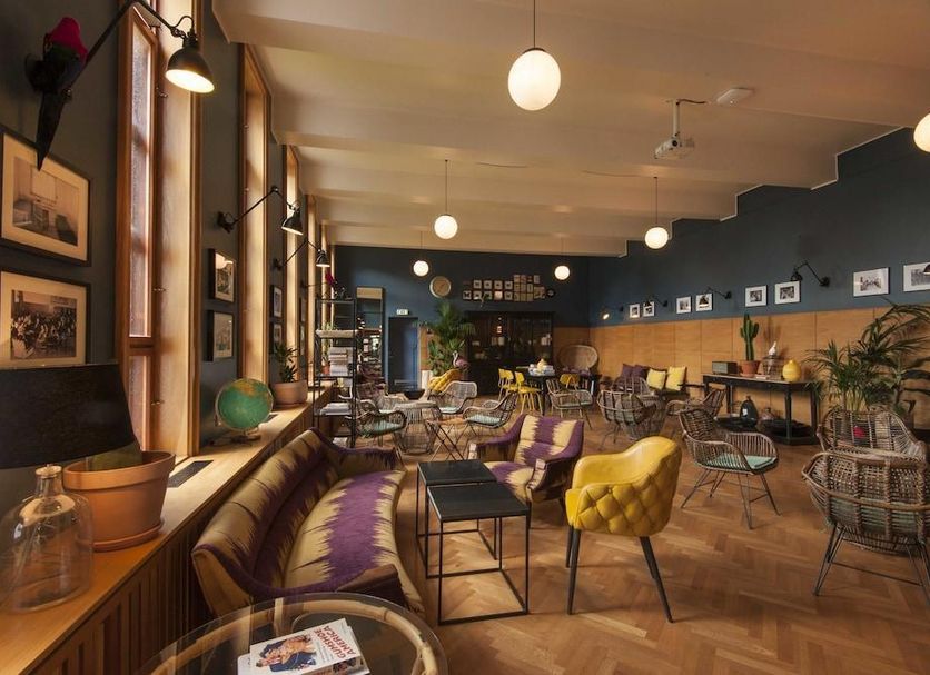 Restaurant Photo