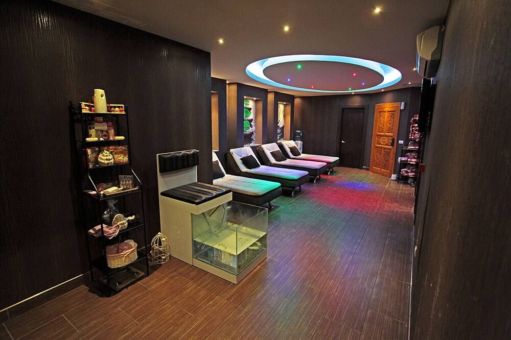 Salon
