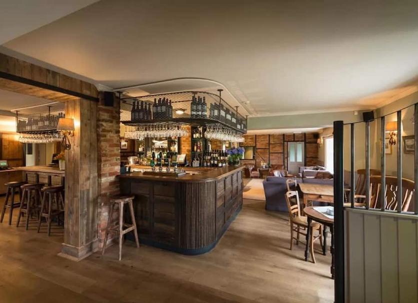Bar Photo
