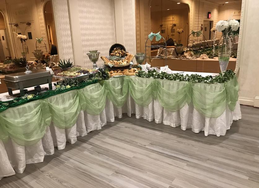 Buffet Photo