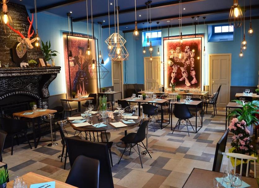 Restaurant Photo