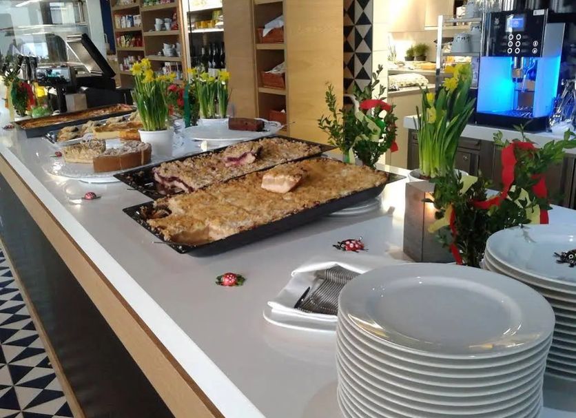 Buffet Photo