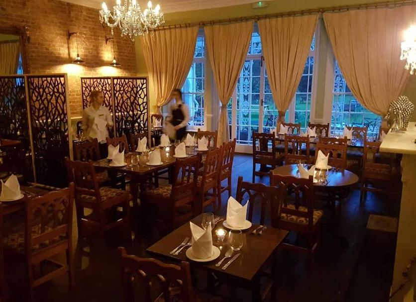 Restaurant Photo