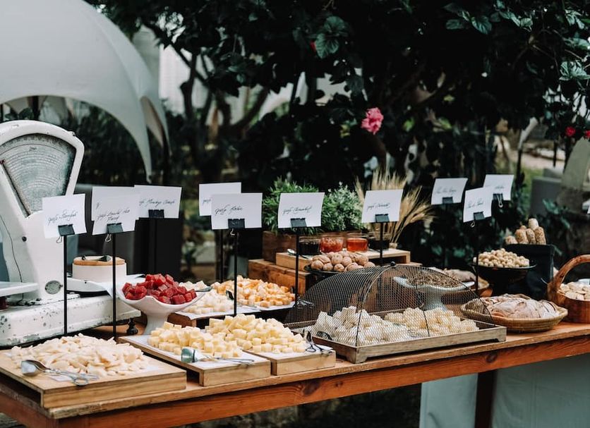 Buffet Photo