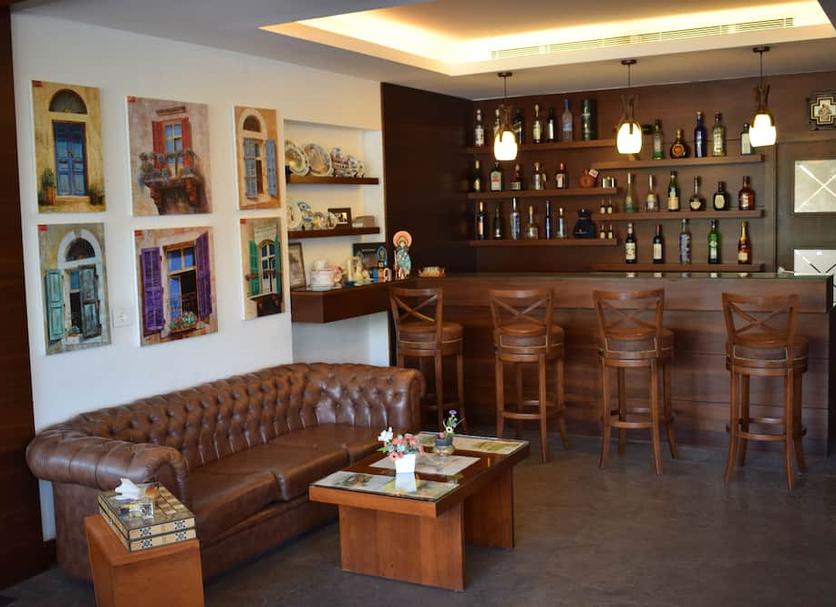 Bar Photo