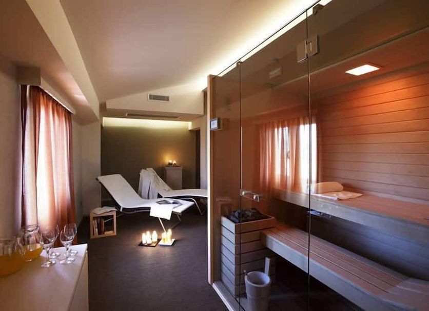 Spa Photo