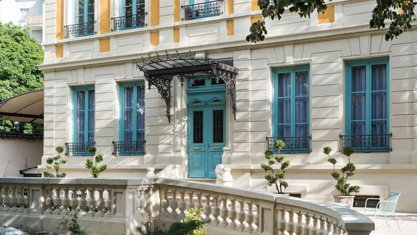 Villa 216