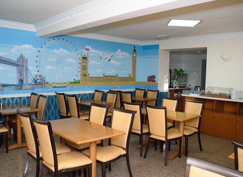 Restaurant Photo