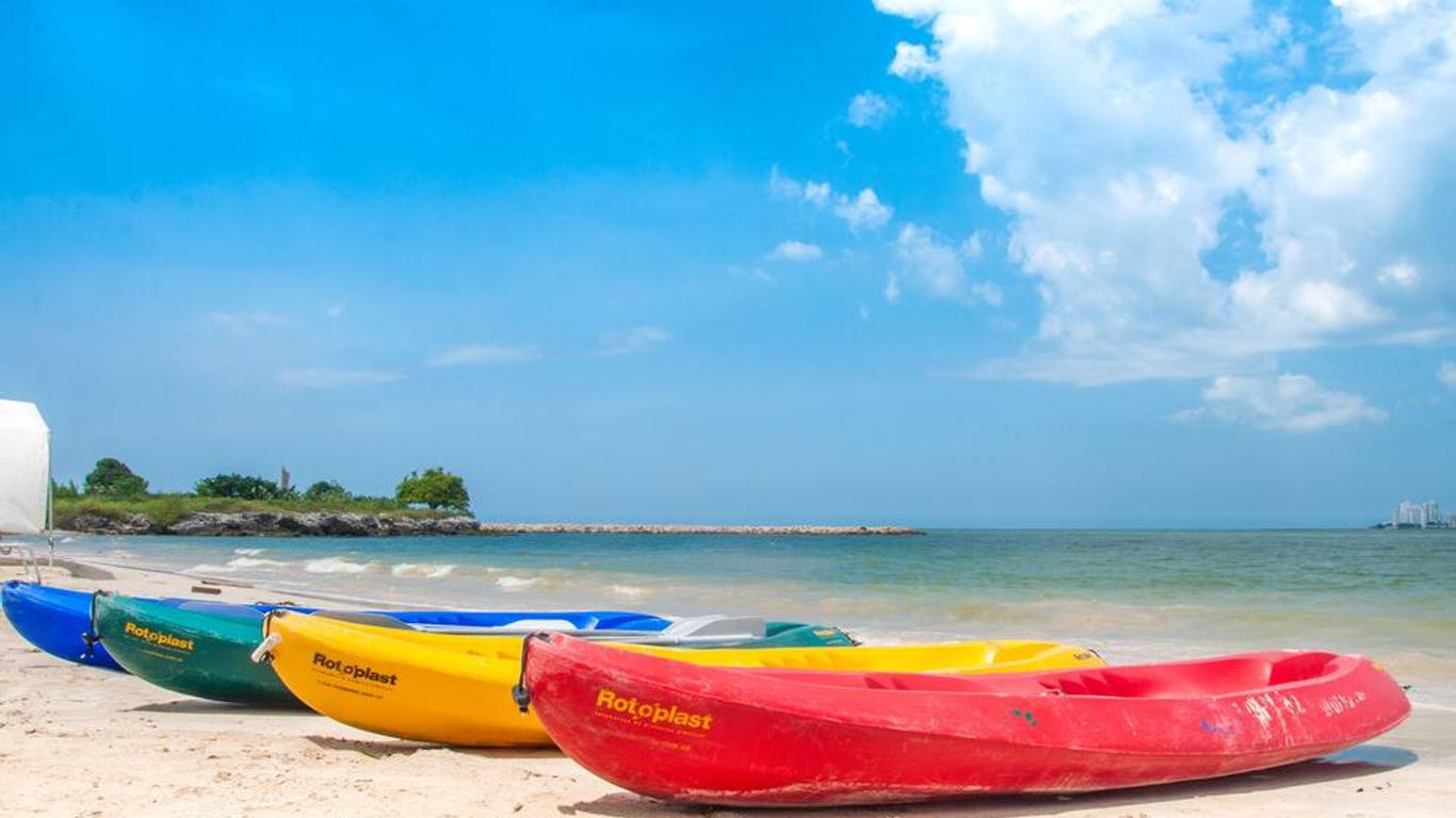 Palmarito Beach Hotel