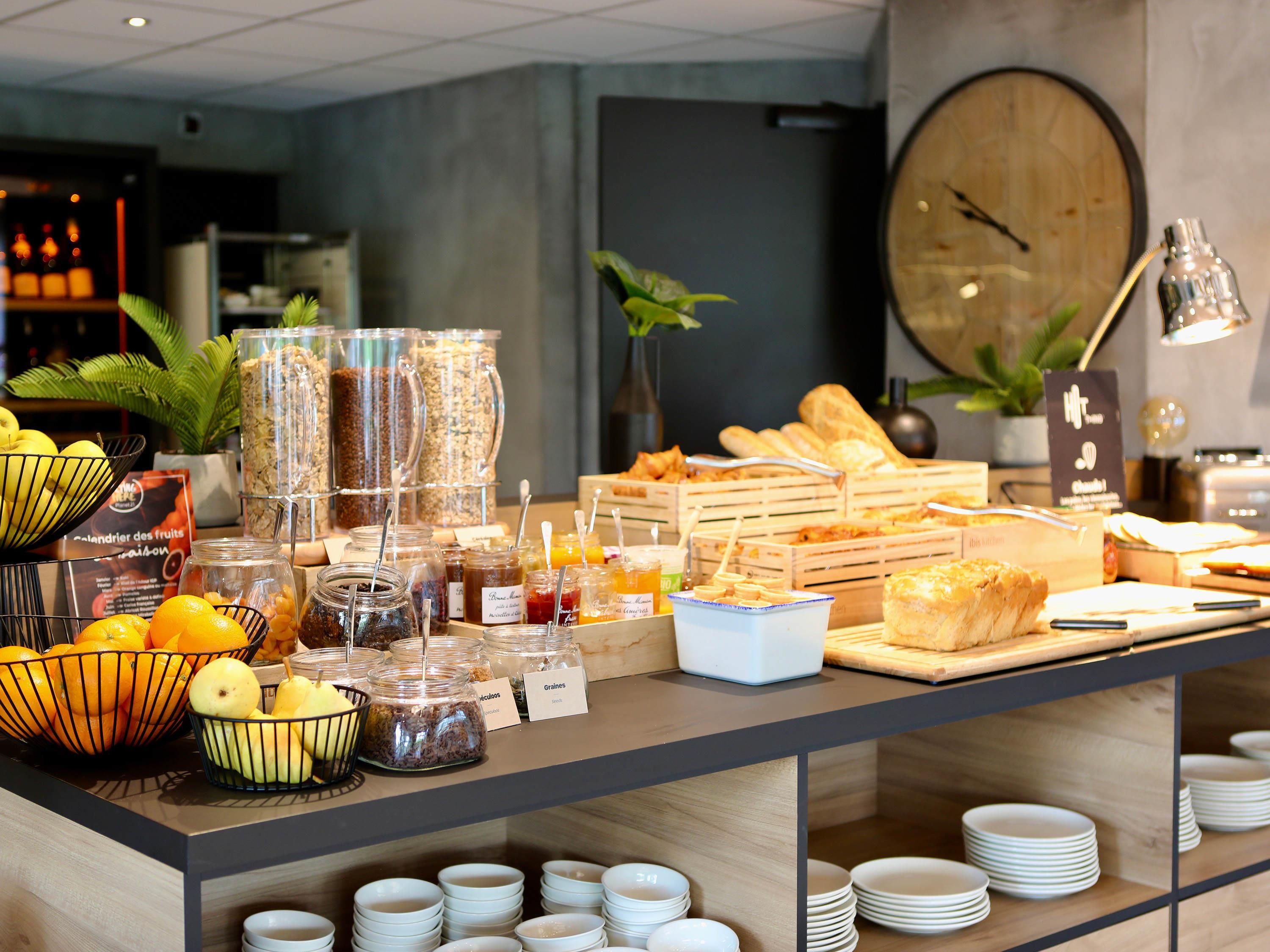 Buffet Photo