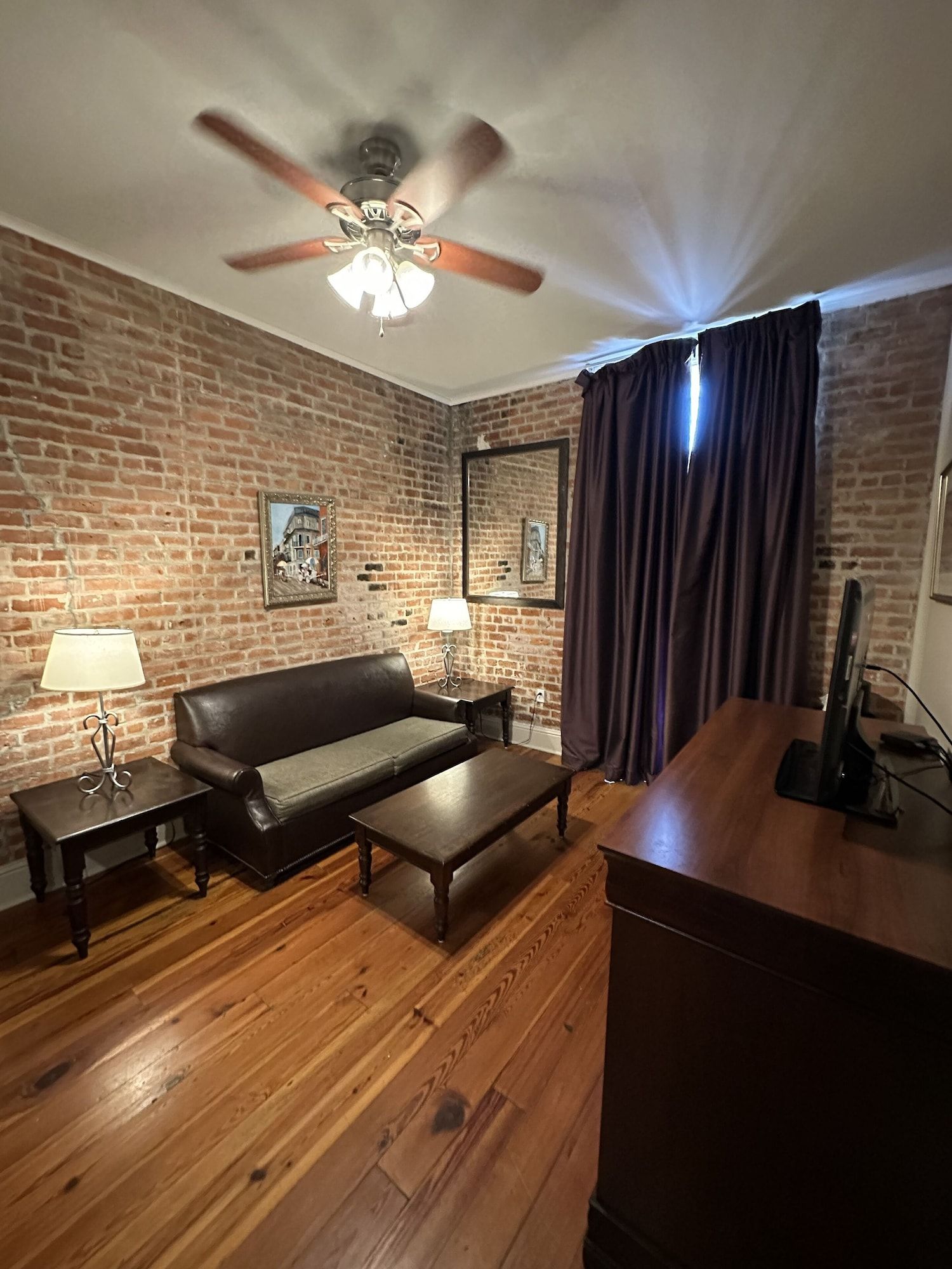 Salon