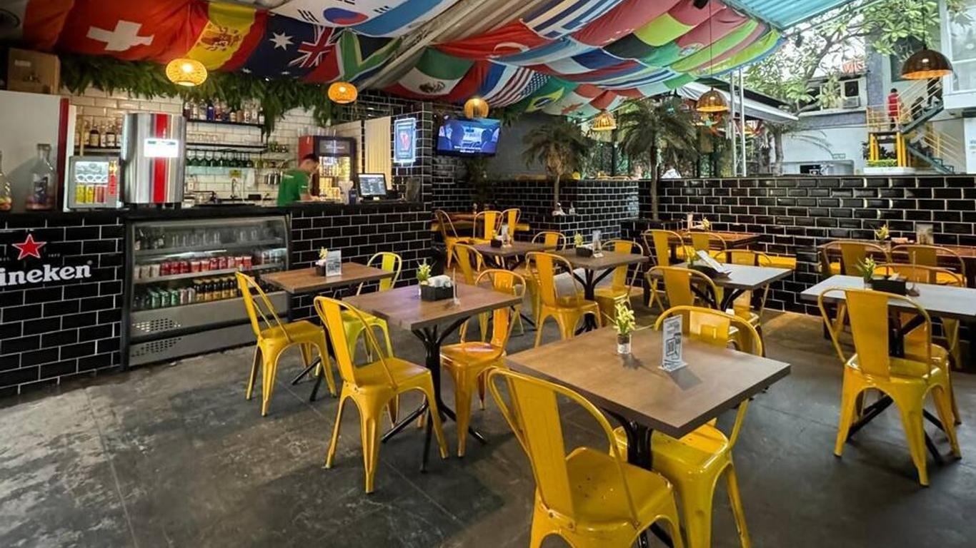 Maraca Hostel