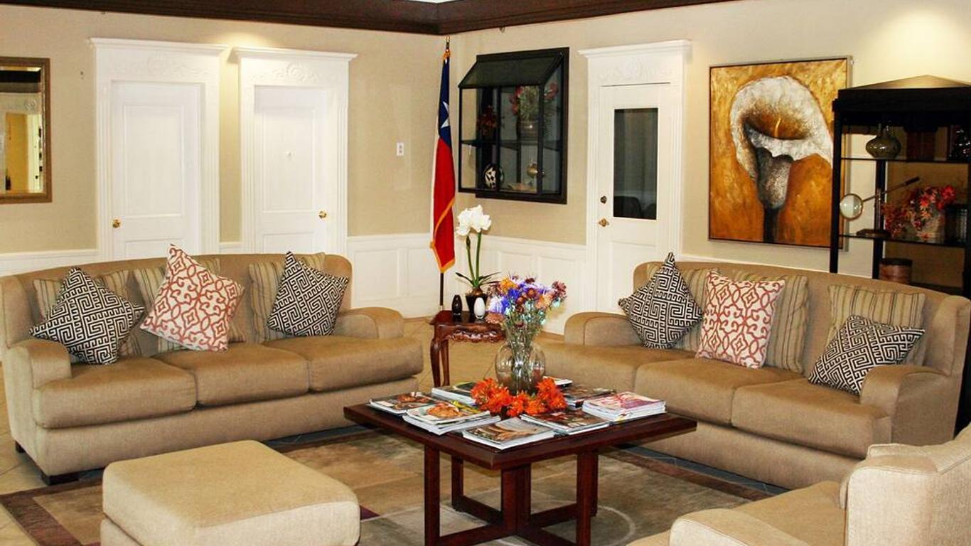 Columbia Lakes Country Club & Resort Hotel