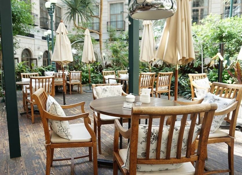 Restaurant Photo