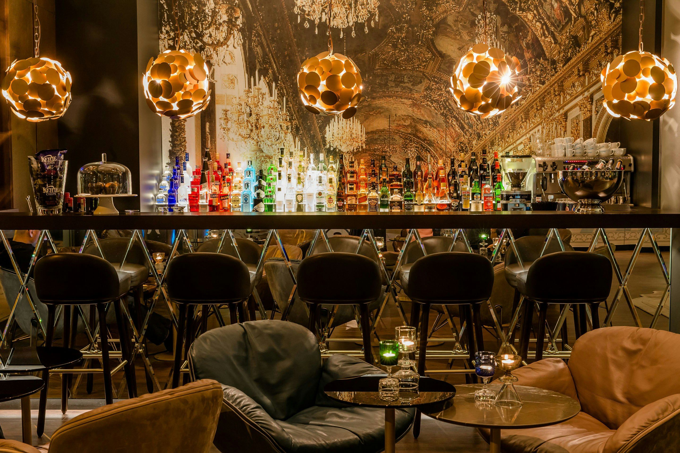 Bar Photo
