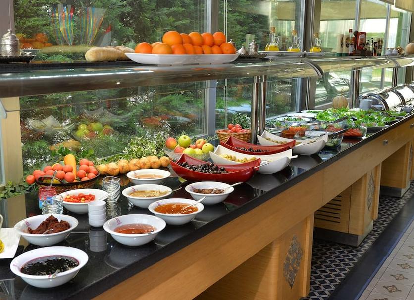 Buffet Photo