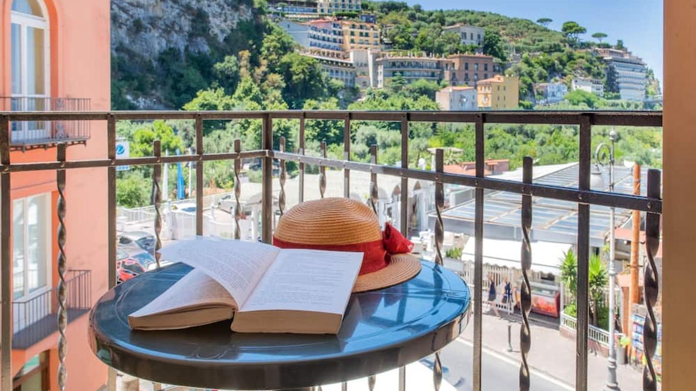 Hotel Ascot Sorrento
