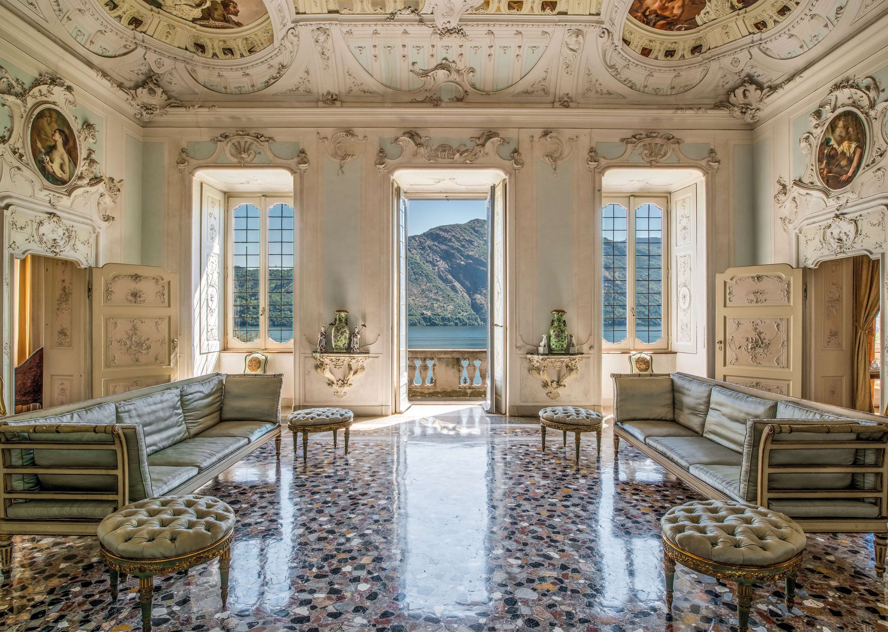 Salon