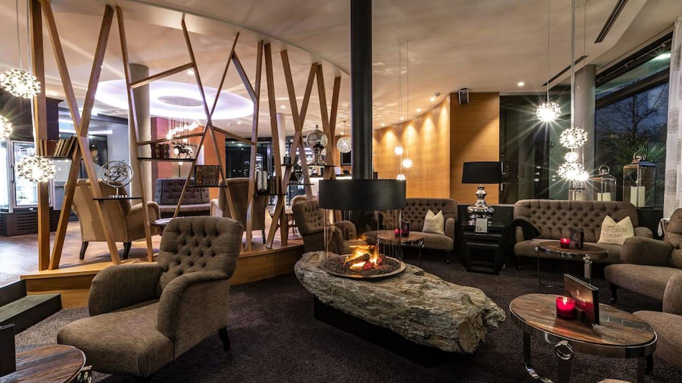 Block Hotel & Living