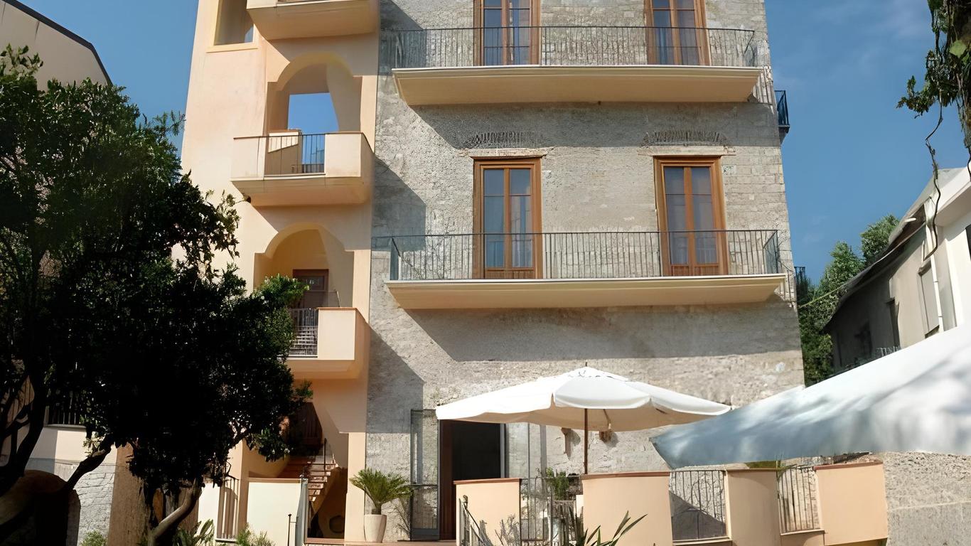 Hotel Del Sole Al Plebiscito
